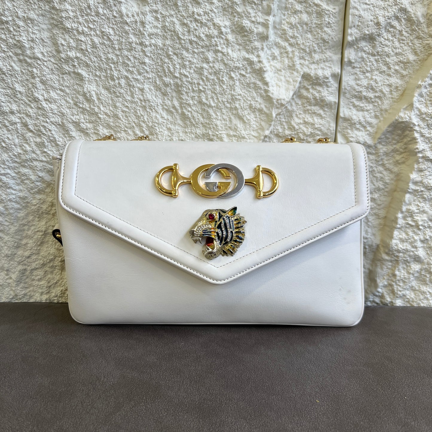 Gucci Rajah Tiger Head Chain Crossbody Bag [Pre-Owned]