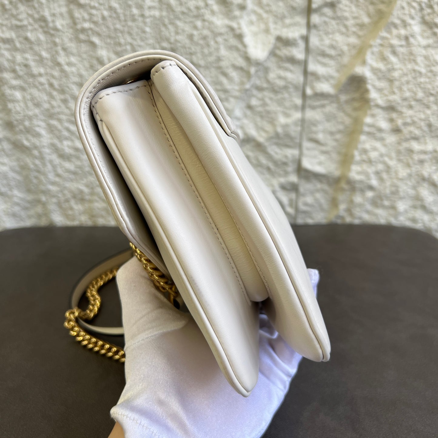 Gucci Rajah Tiger Head Chain Crossbody Bag [Pre-Owned]