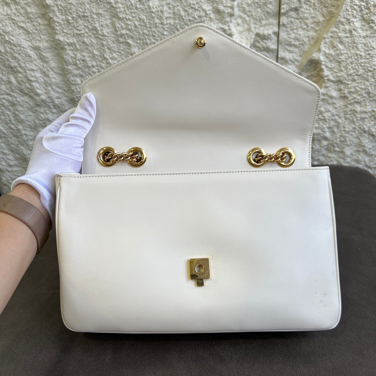 Gucci Rajah Tiger Head Chain Crossbody Bag [Pre-Owned]