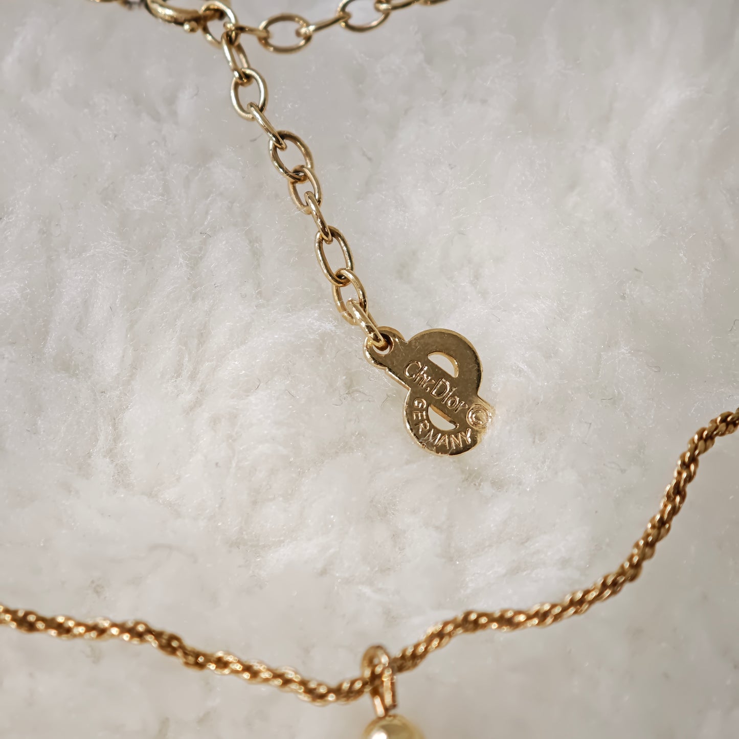 Dior Vintage Necklace [Pre-Owned]