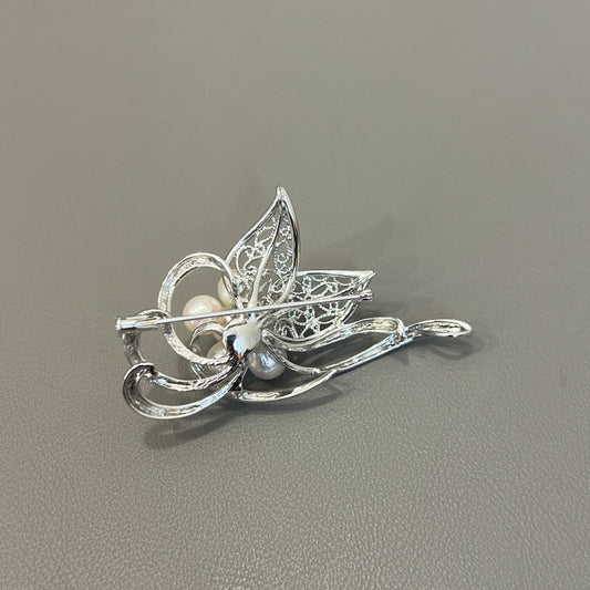 Akoya Flower Design Brooch [Pre-Owned]