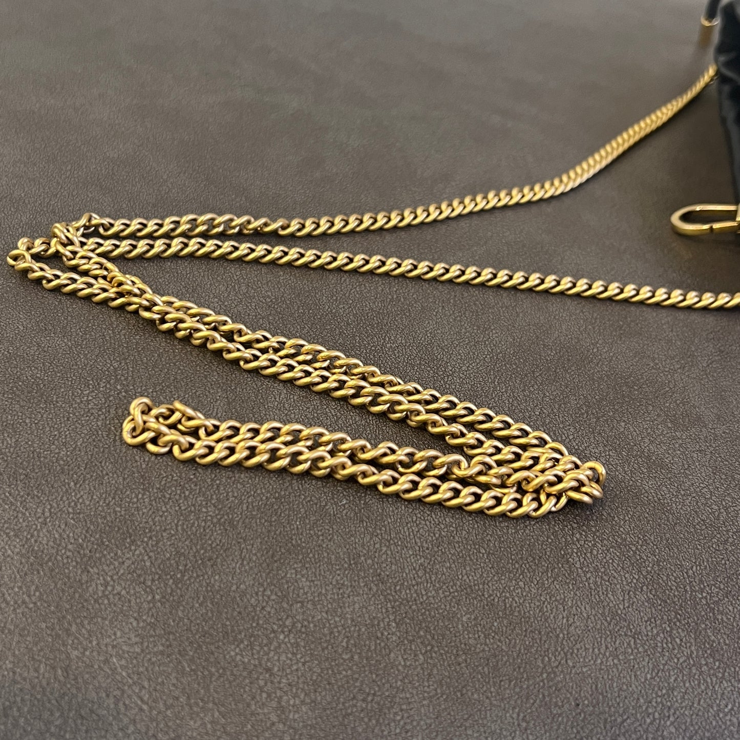 Gucci Marmont Bucket Bag [Pre-Owned]