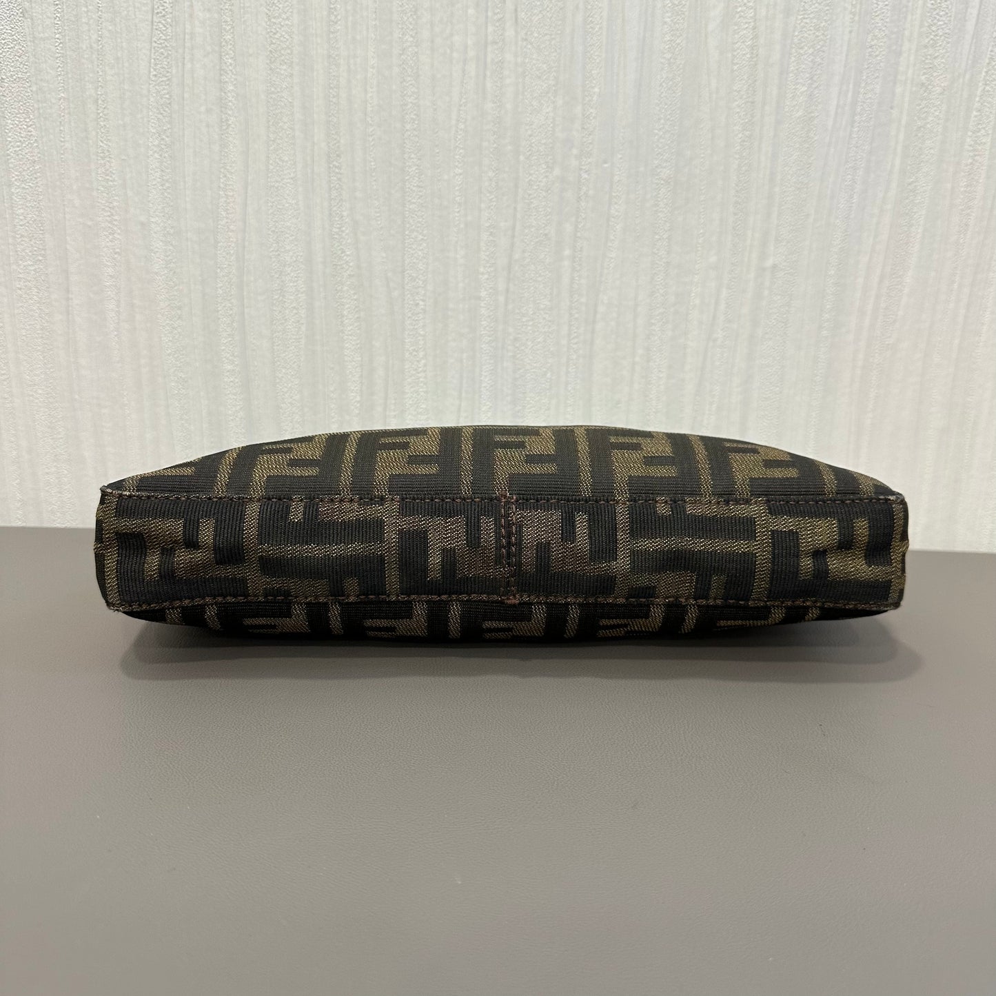 Fendi Monogram Mini Baguette 单肩包 [二手]