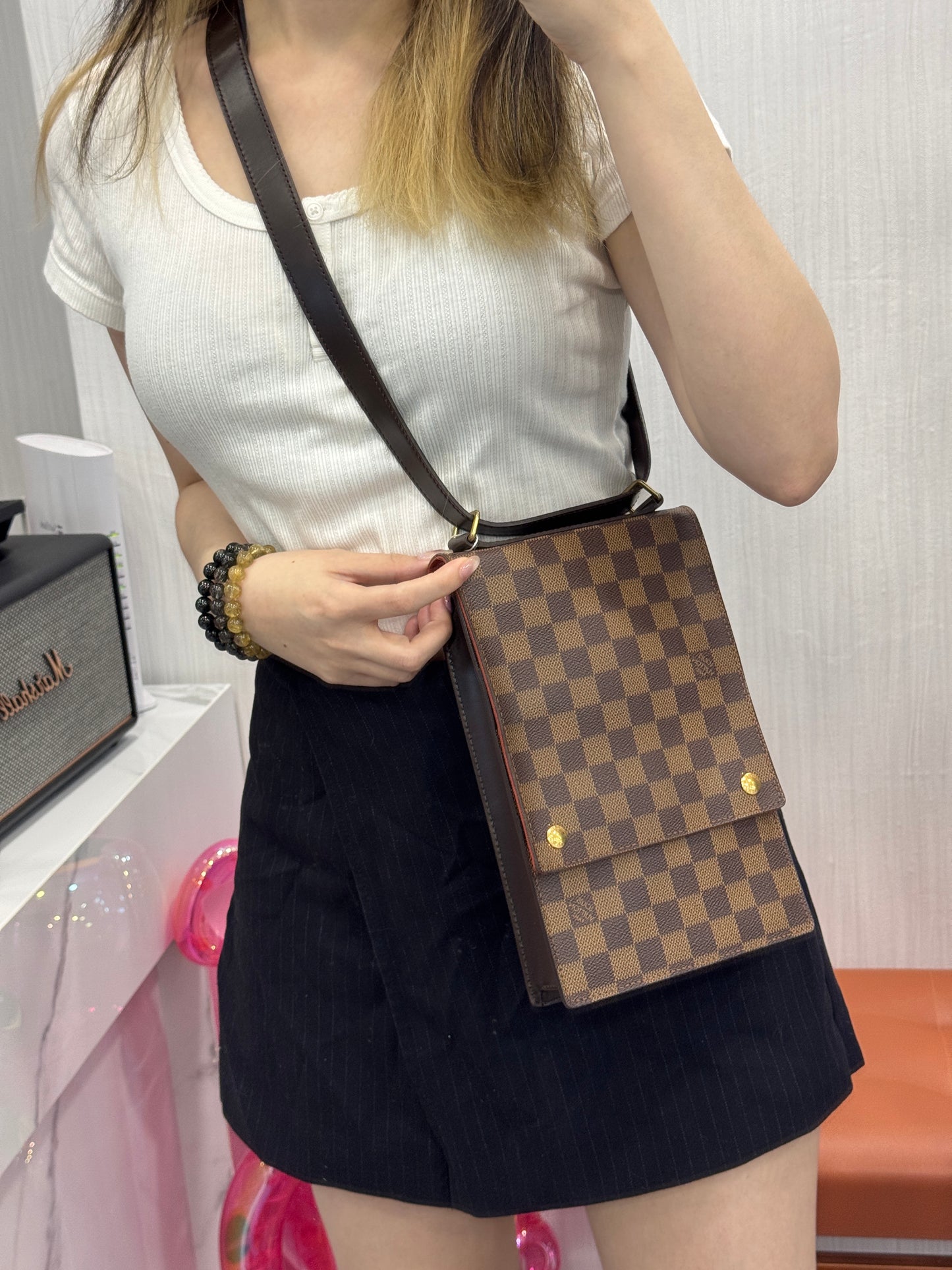 Louis Vuitton Damier Canvas Vertical Messenger Bag [Pre-Owned]