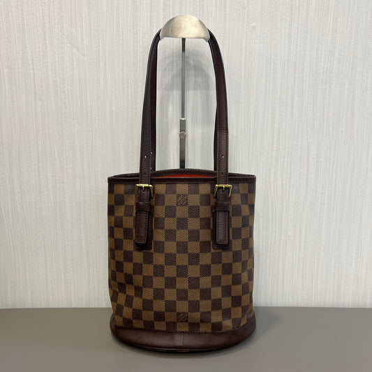 LV Damier Bucket Bag [Pre-Owned]