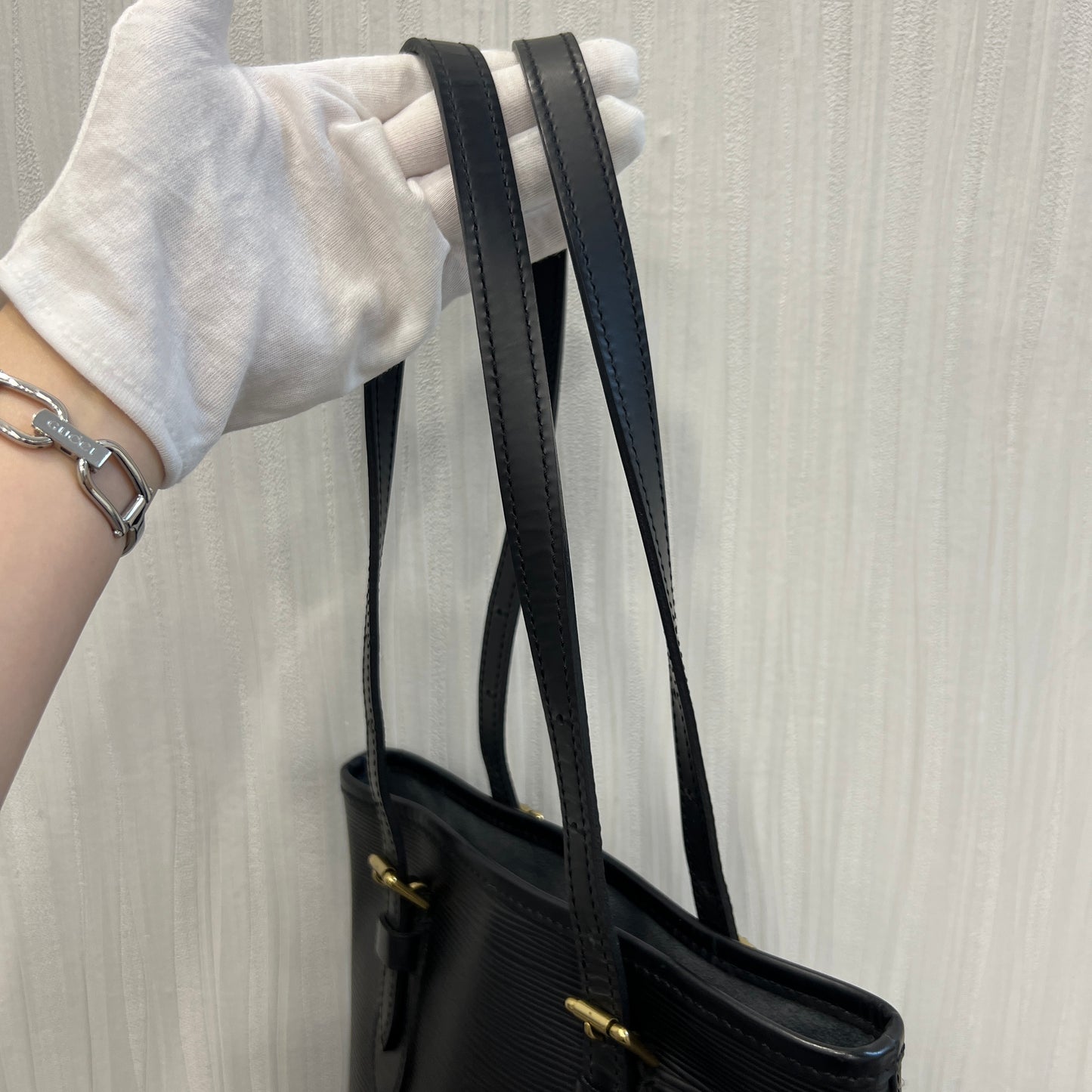 ルイ・ヴィトン エピ バケットバッグ【中古】