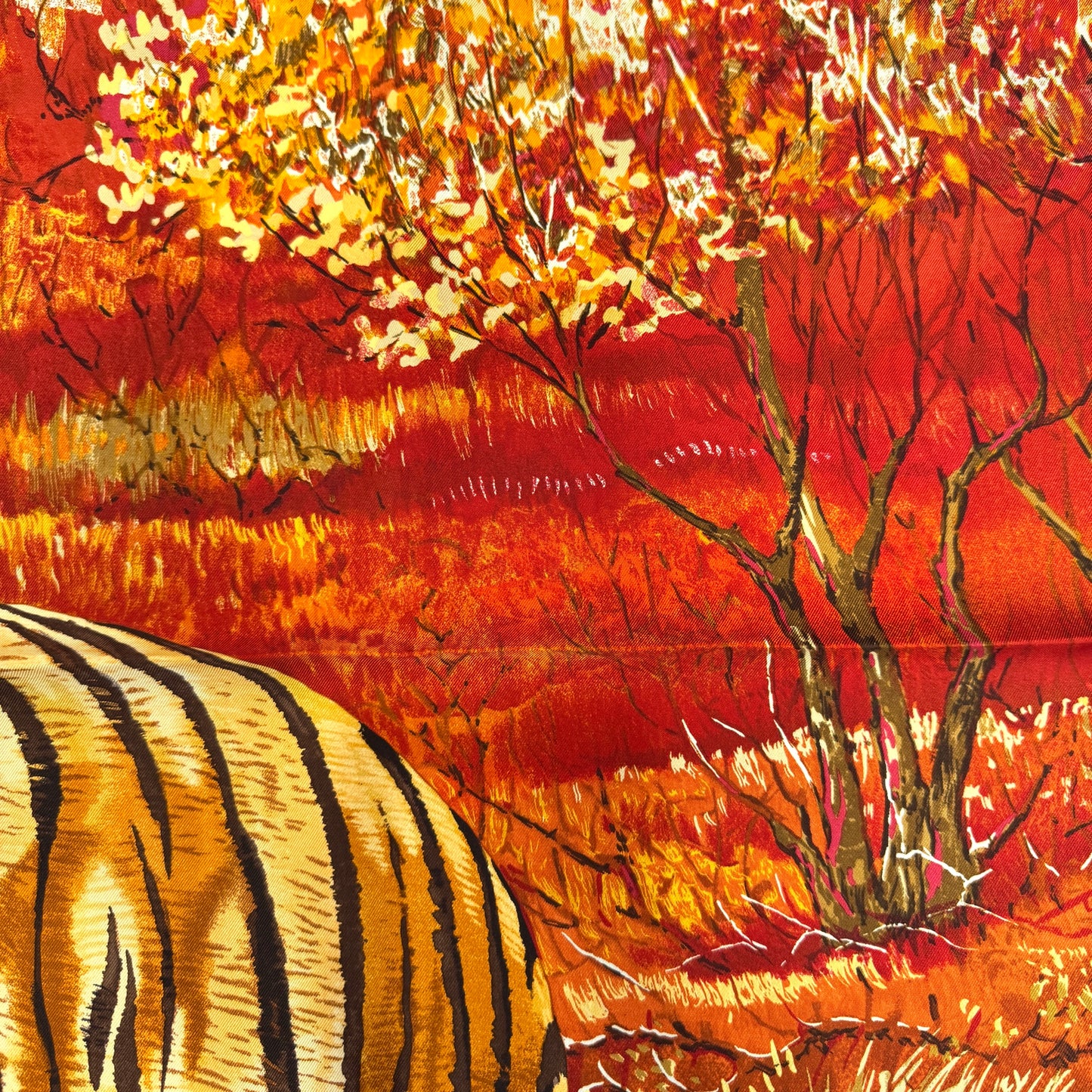 爱马仕 90 “Tiger Du Bengale”丝巾 [二手]