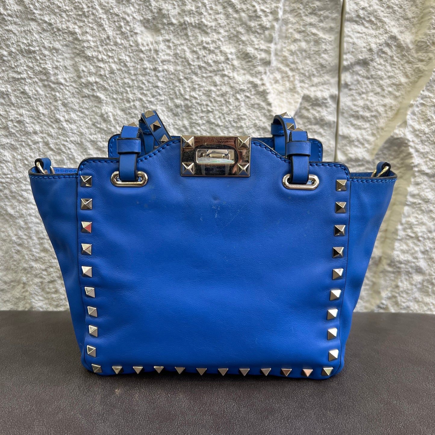 ヴァレンティノ ガラヴァーニ ロックスタッズ トートバッグ 2wayバッグ【中古】