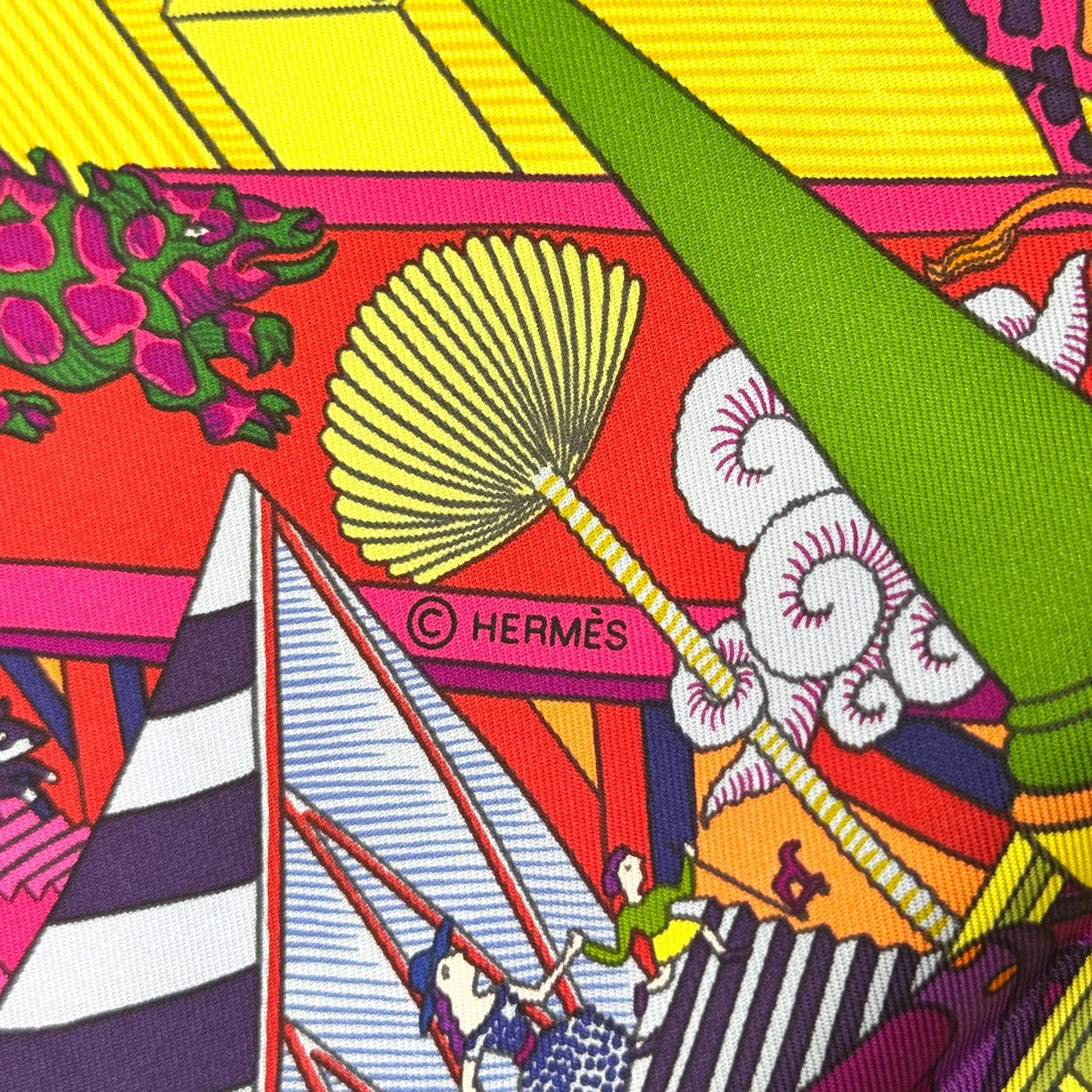 HERMES 90 "Animapolis" Silk Scarf [Pre-Owned]