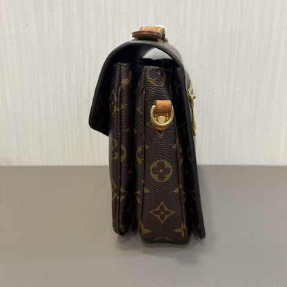 路易威登 Monogram Messenger 斜挎包 [二手]