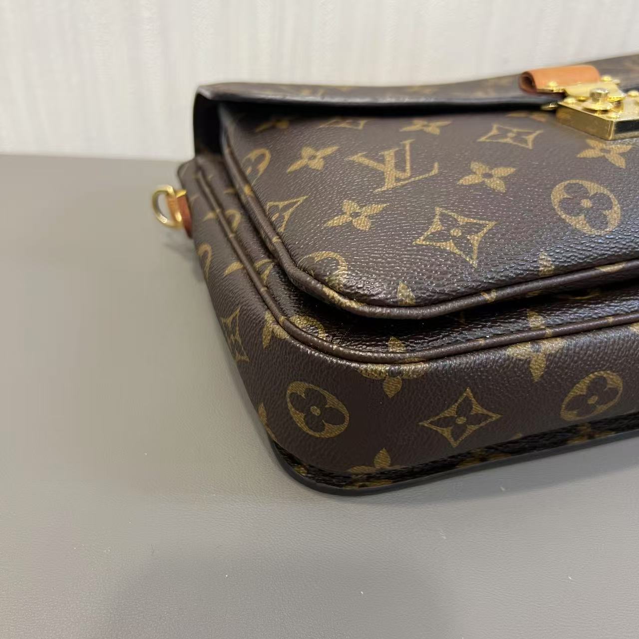 路易威登 Monogram Messenger 斜挎包 [二手]