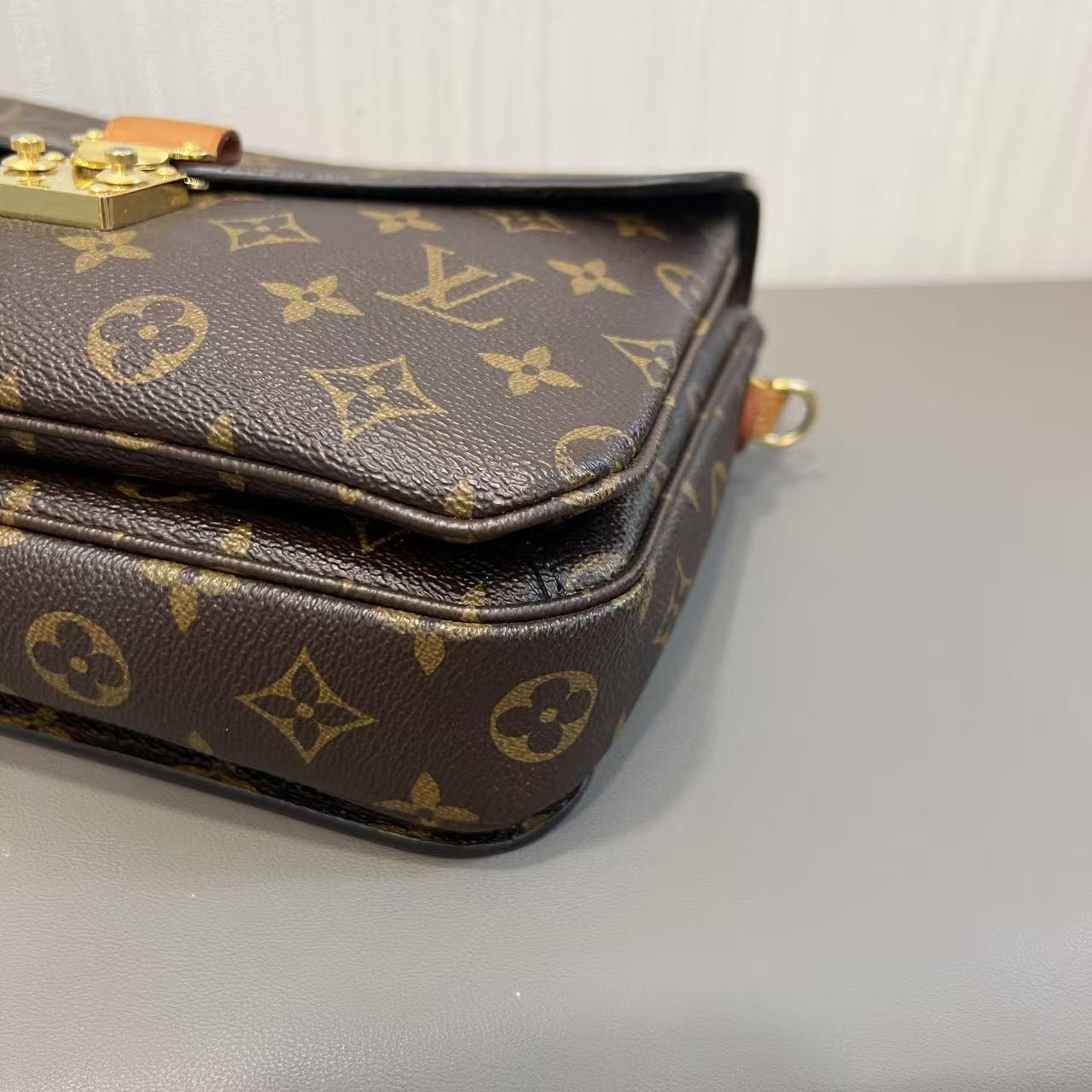 路易威登 Monogram Messenger 斜挎包 [二手]