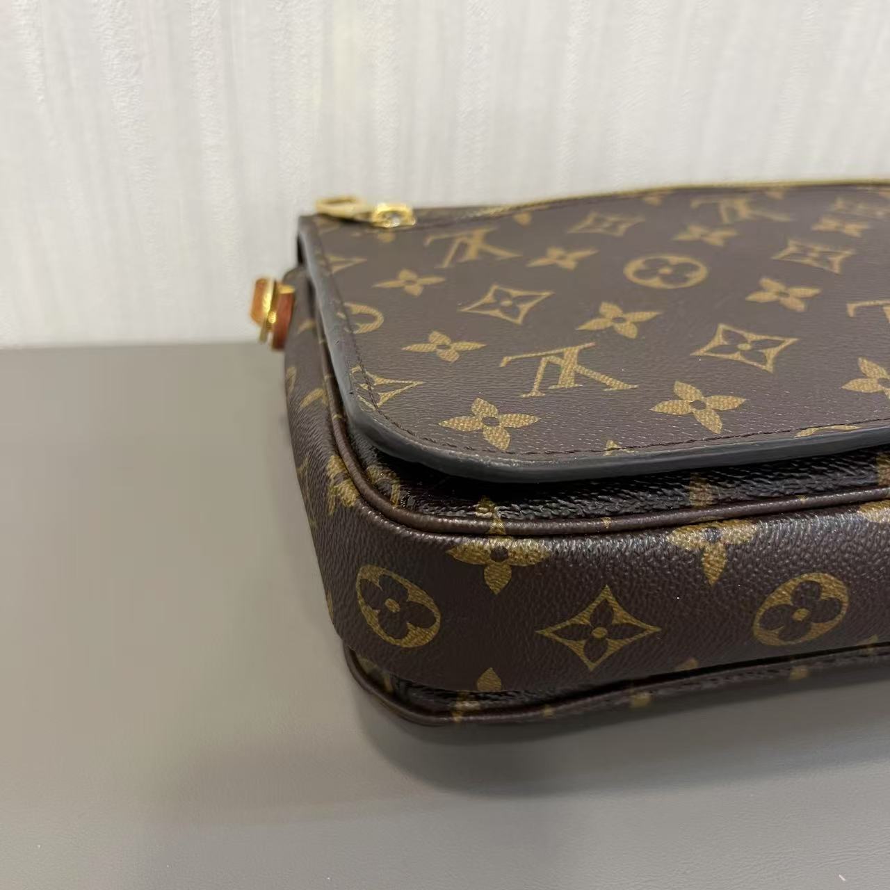 路易威登 Monogram Messenger 斜挎包 [二手]