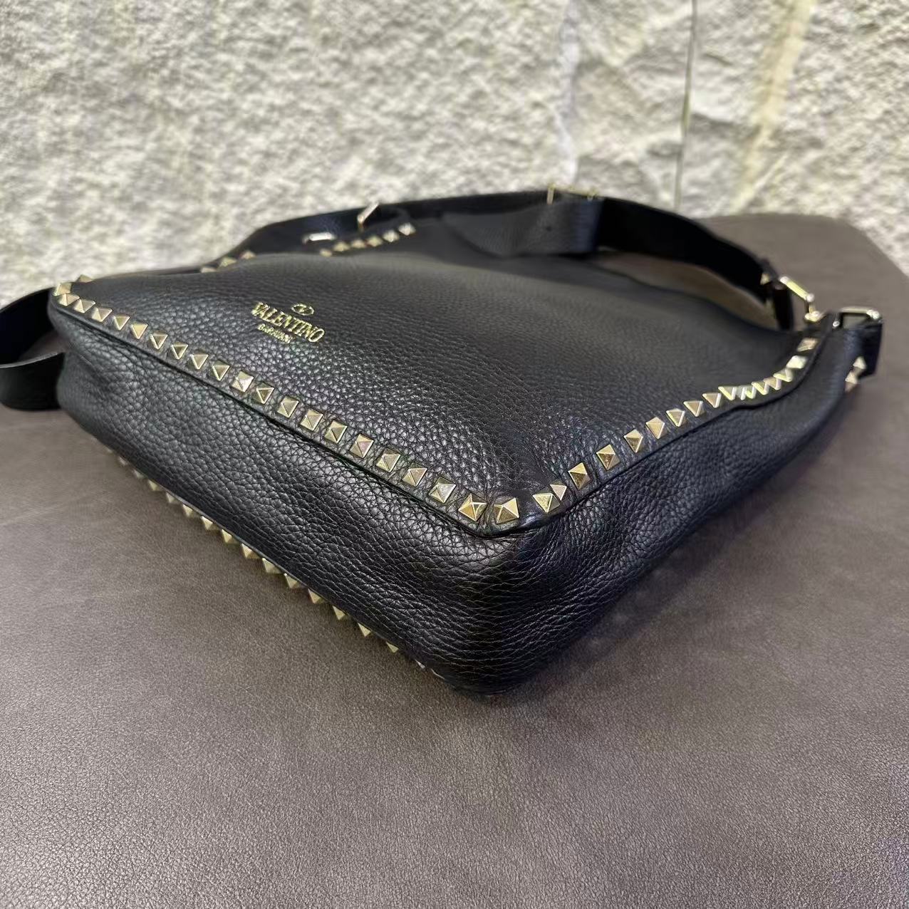 Valentino Rockstud Crossbody Bag [Pre-Owned]