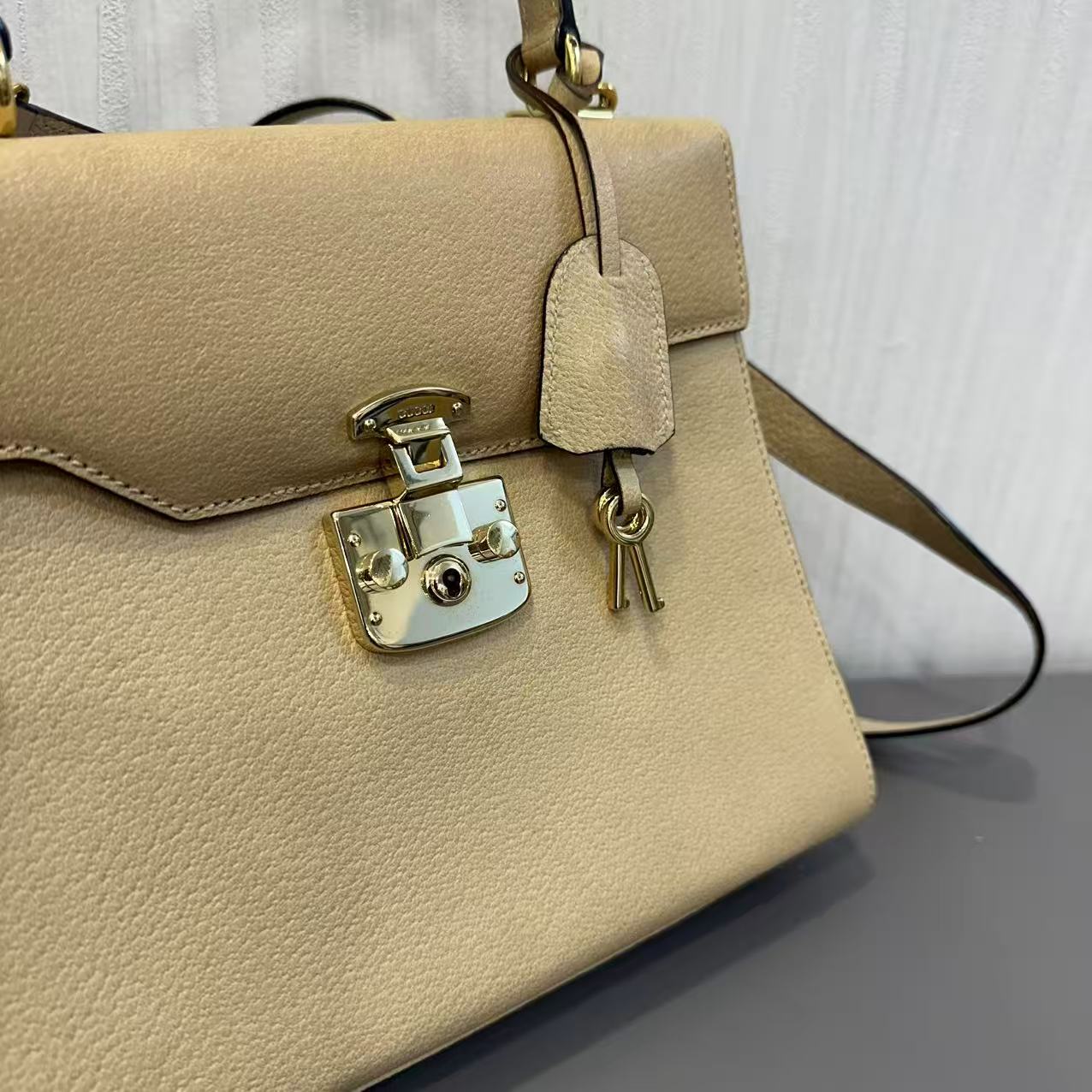 グッチ トップハンドル ショルダーバッグ【中古】