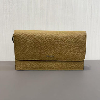 BALLY WOC Chain Crossbody Bag [Pre-Owned]