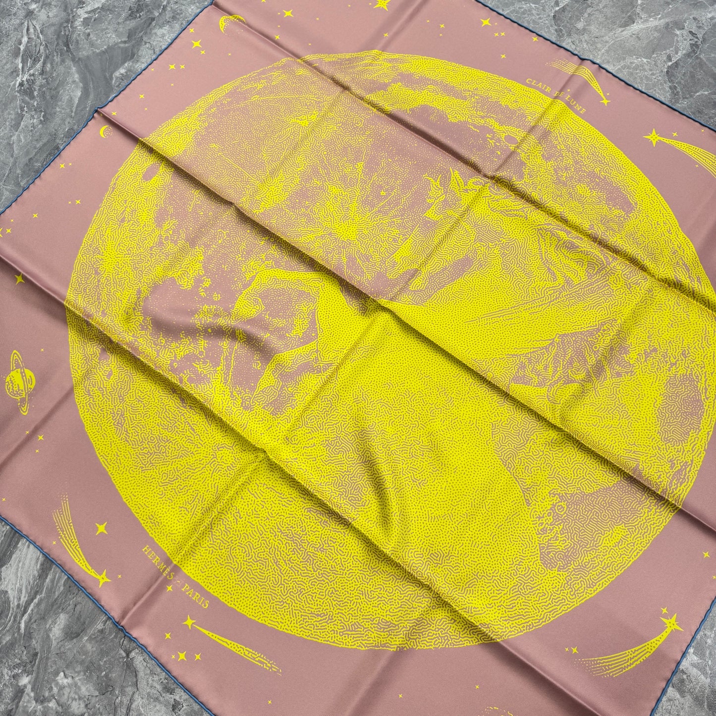HERMES 90 "clairde lune" Scarf [Pre-Owned]