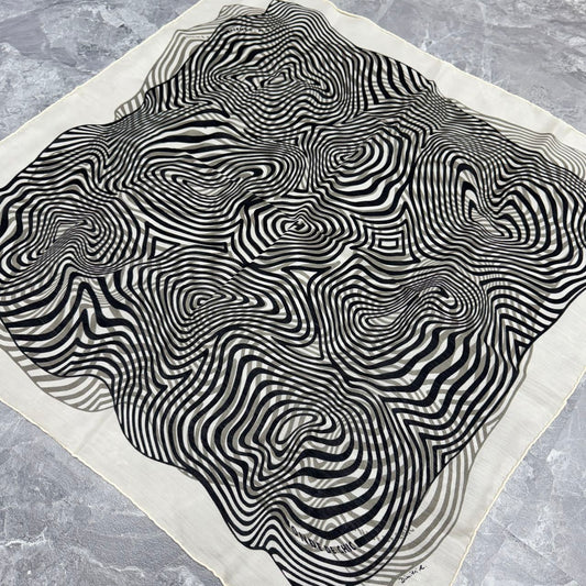 HERMÈS 70 Scarf "ONDE DE CHIC" [Pre-Owned]