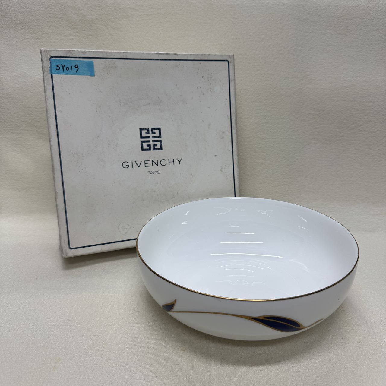 GIVENCHY ボウル 【中古】