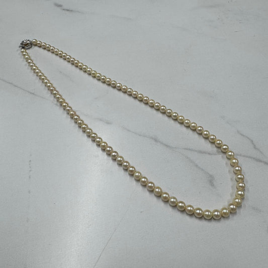 Natural Pearl Necklace [Pre-Owned]