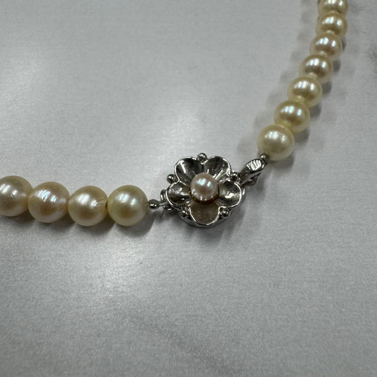 Natural Pearl Necklace [Pre-Owned]