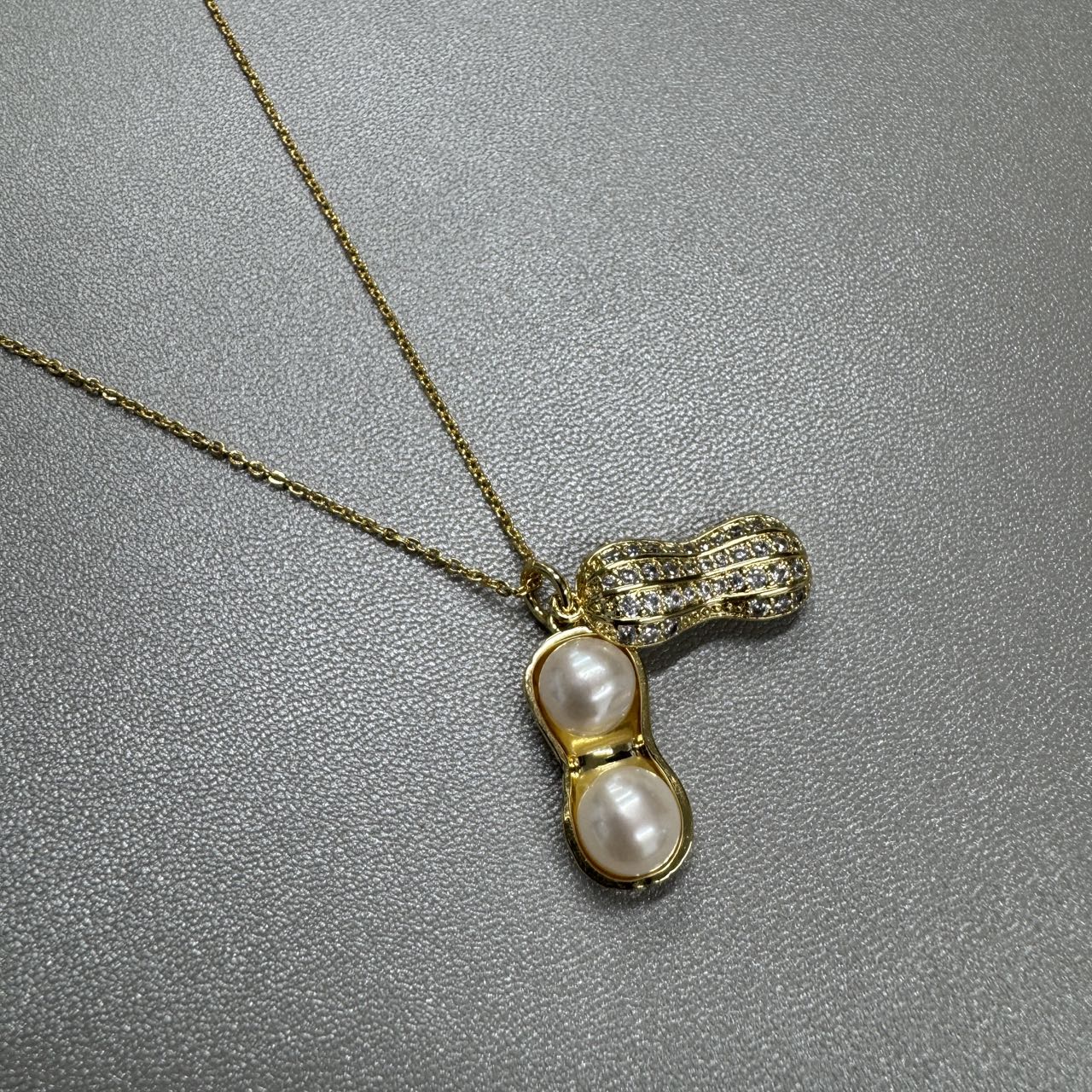Pearl Necklace [Pre-Owned]