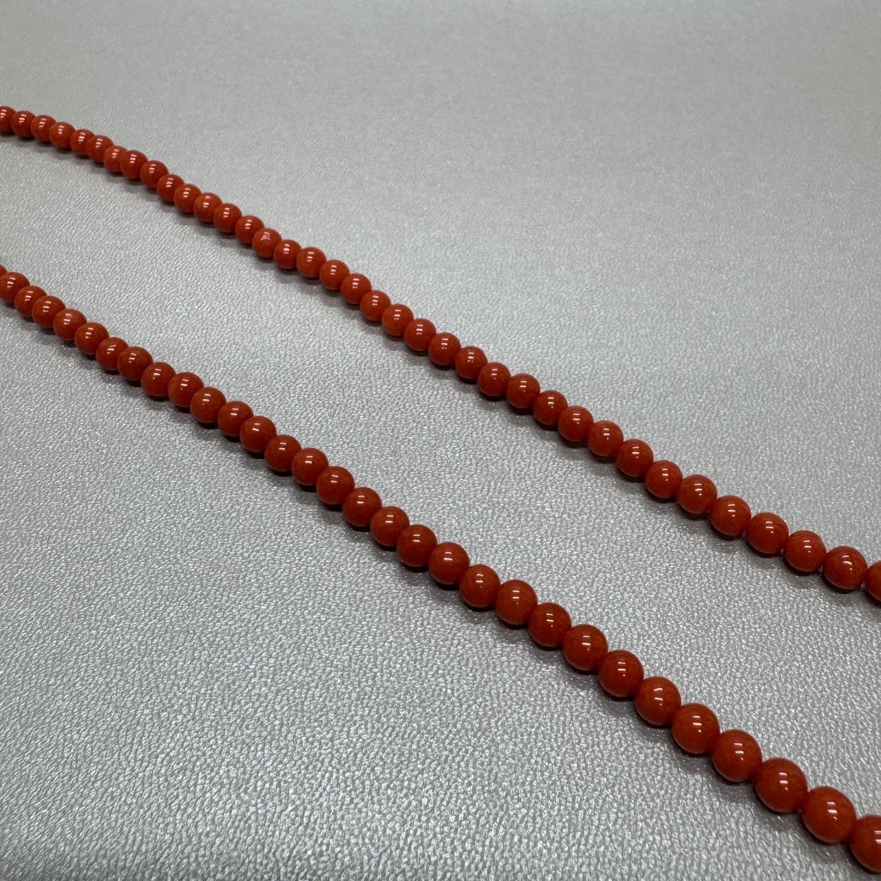 Sardine Coral Necklace [Pre-Owned]