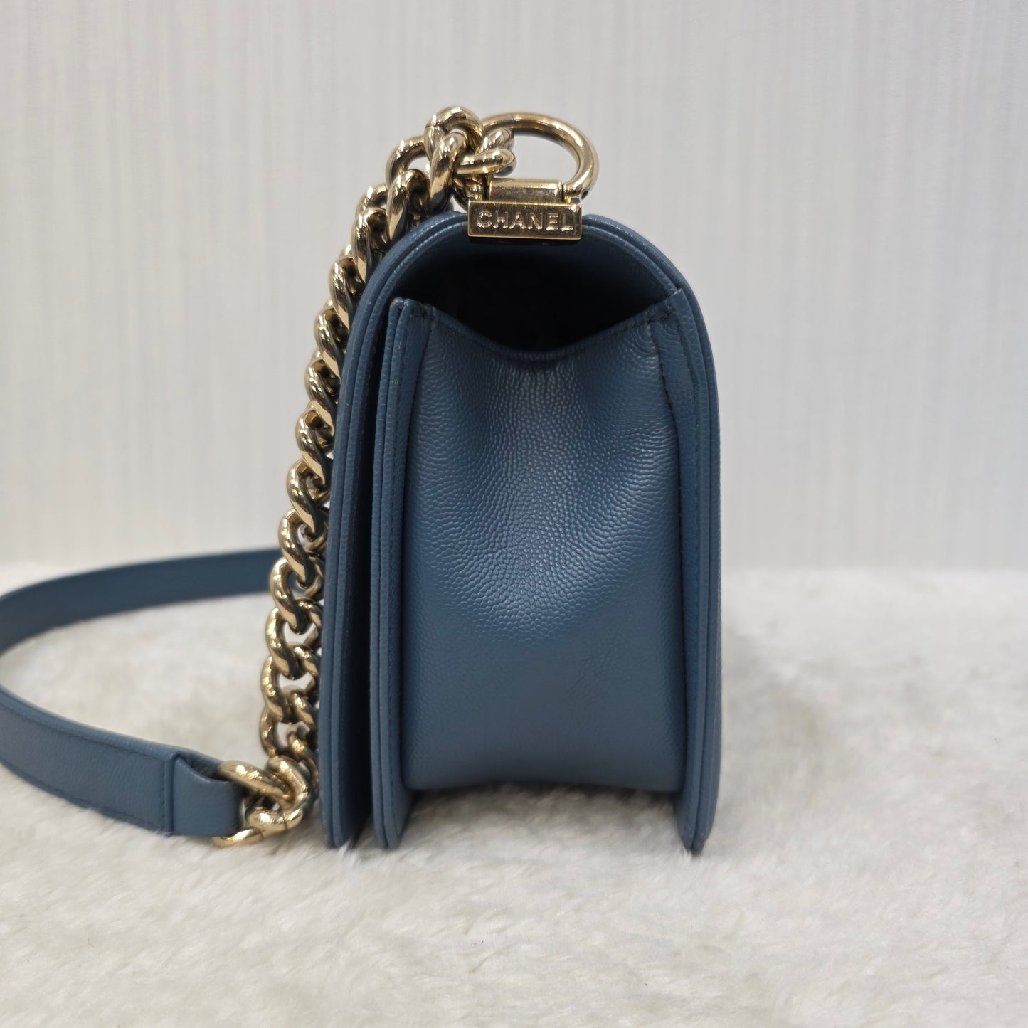 CHANEL ブルー ル・ボーイ バッグ ゴールド金具 【中古】 