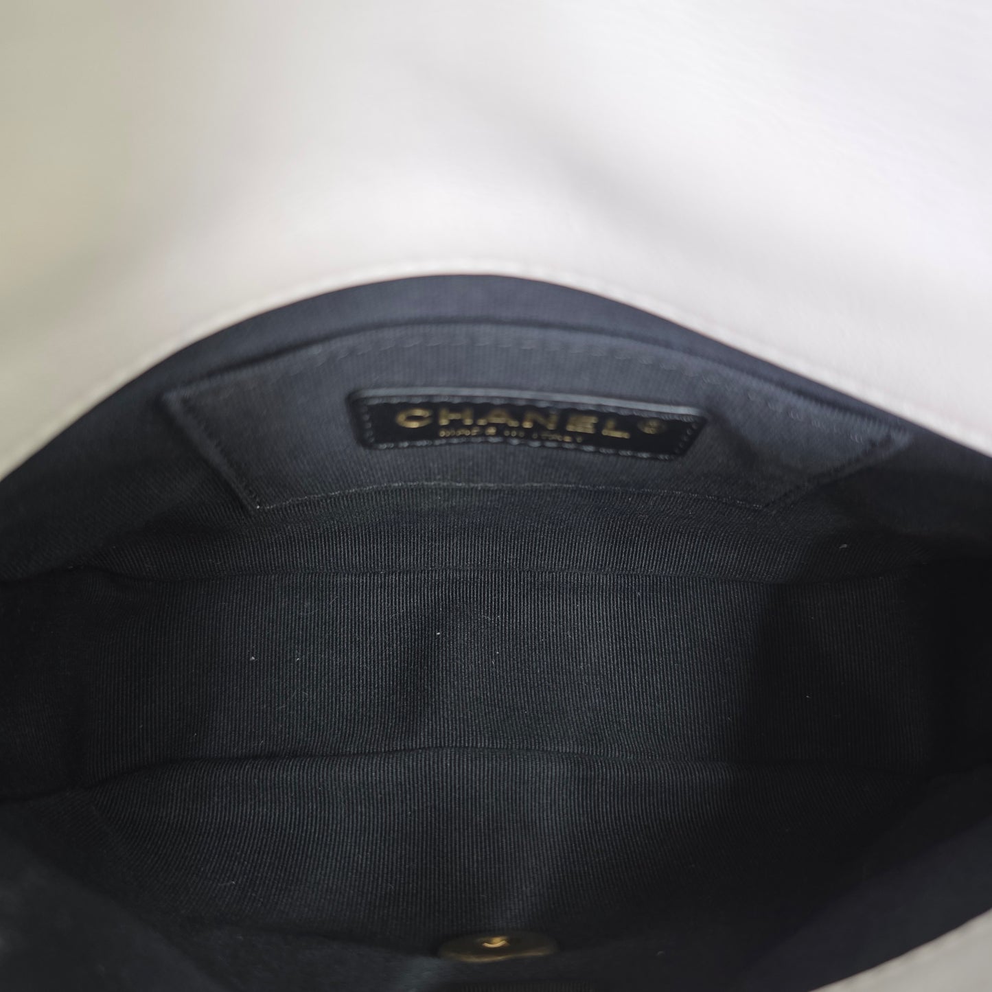 CHANEL クリームホワイト スクエアチェーンバッグ【中古】 