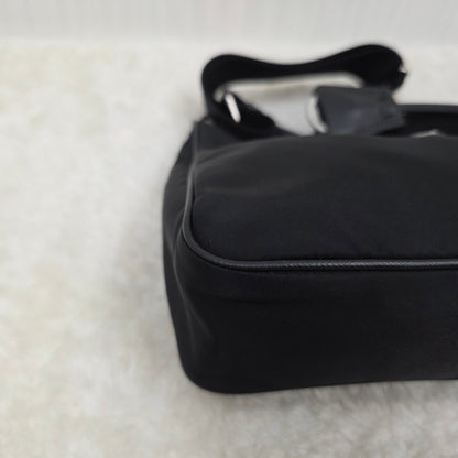 プラダ 3-in-1 クラシック ホーボーバッグ 【中古】 