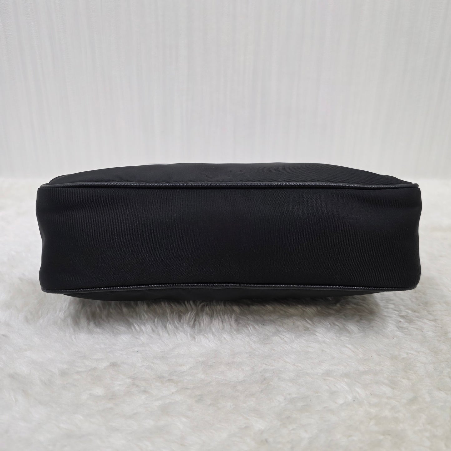 プラダ 3-in-1 クラシック ホーボーバッグ 【中古】 