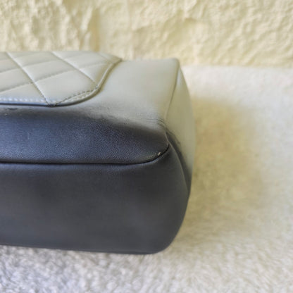 CHANEL Chain Bag [Pre-Owned]
