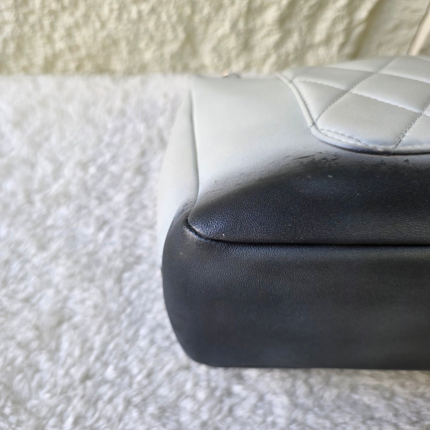 CHANEL Chain Bag [Pre-Owned]