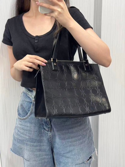 Ferragamo Shoulder Bag [Pre-Owned]