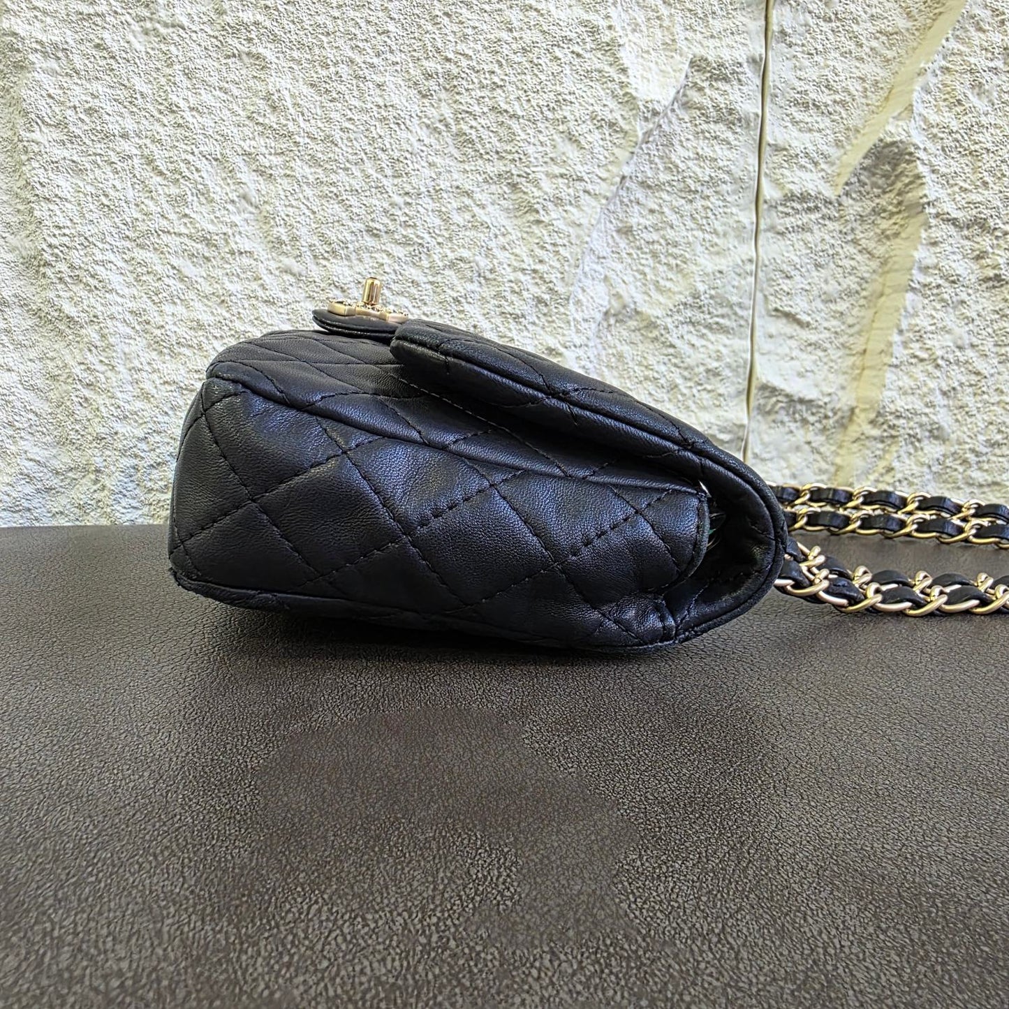 CHANEL CF25 Flap Bag [Pre-Owned]
