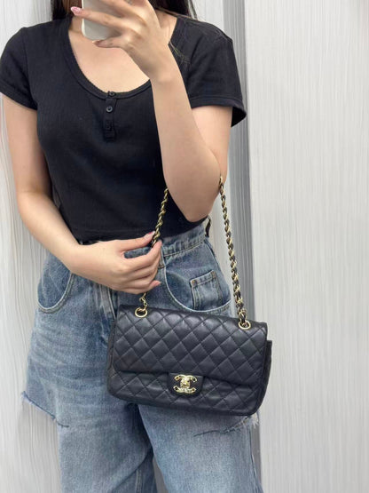 CHANEL CF25 Flap Bag [Pre-Owned]