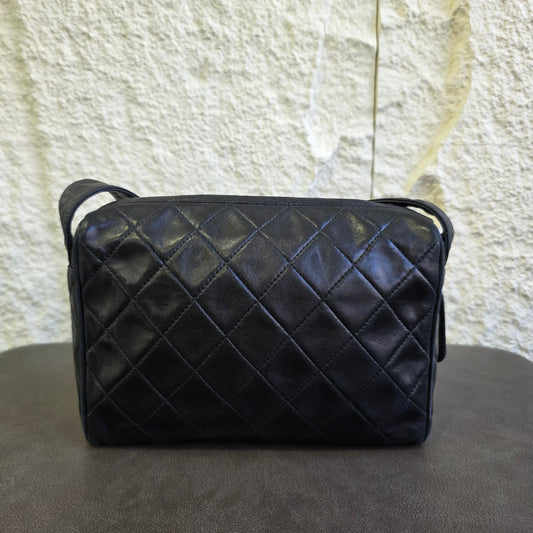 CHANEL Shoulder Bag [Pre-Owned]