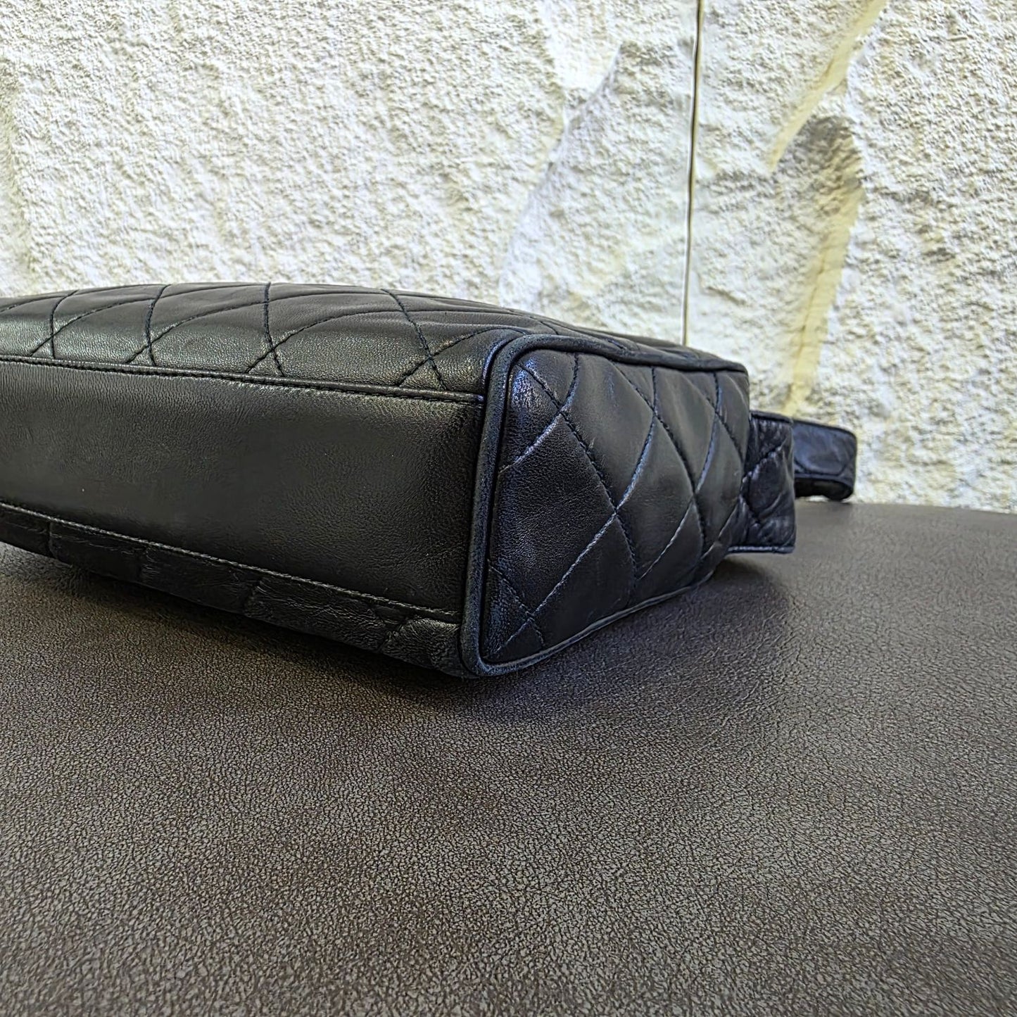 CHANEL ショルダーバッグ【中古】