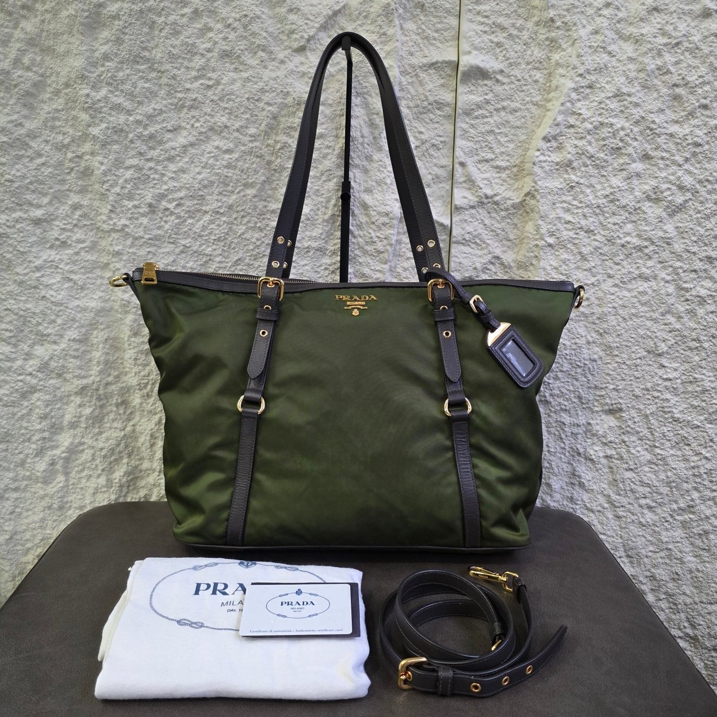 PRADA ナイロン トートバッグ【中古】