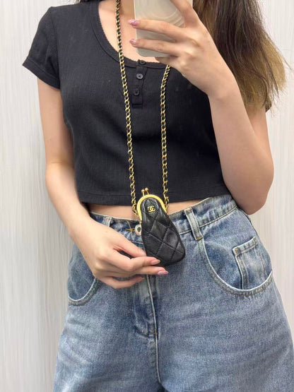 香奈儿 22A 吻锁迷你包 [二手]