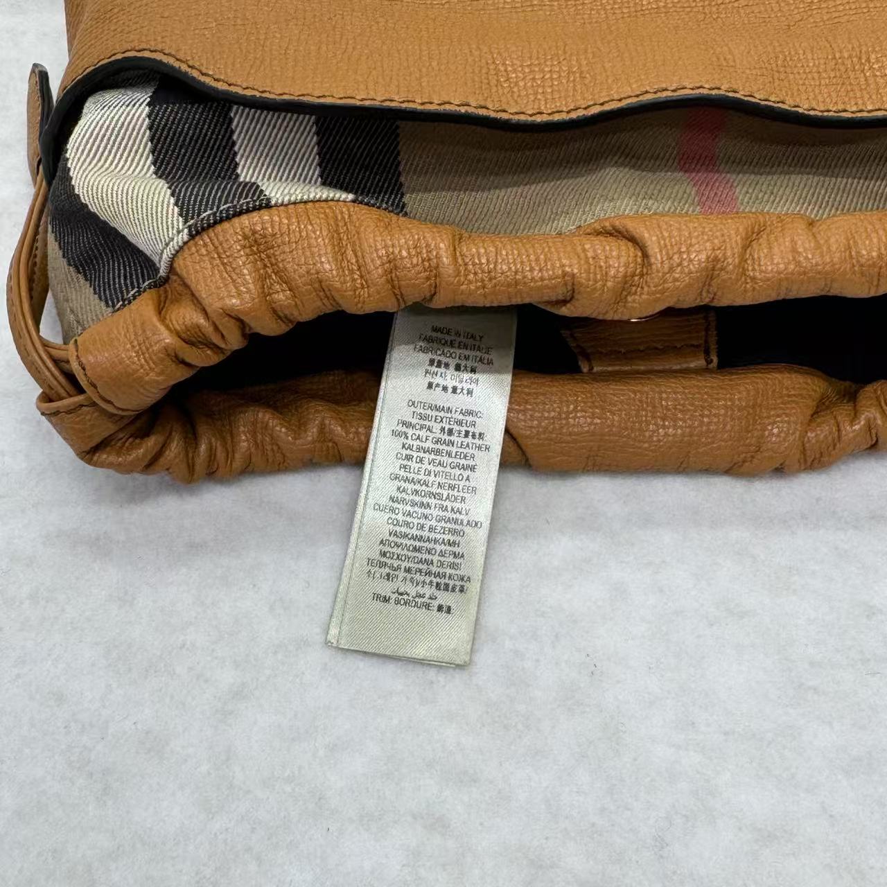 バーバリー ドローストリング クロスボディバッグ 【中古】