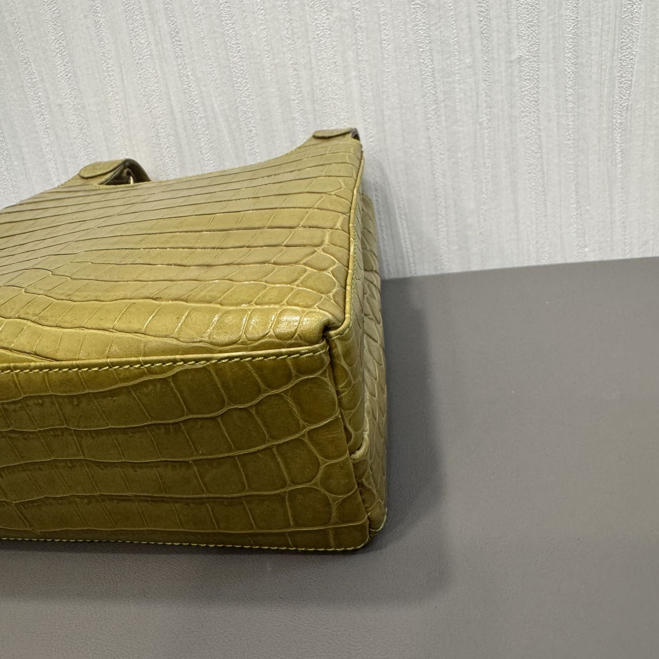 フェラガモ トートバッグ【中古】