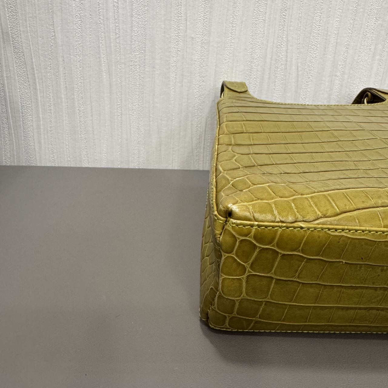 フェラガモ トートバッグ【中古】