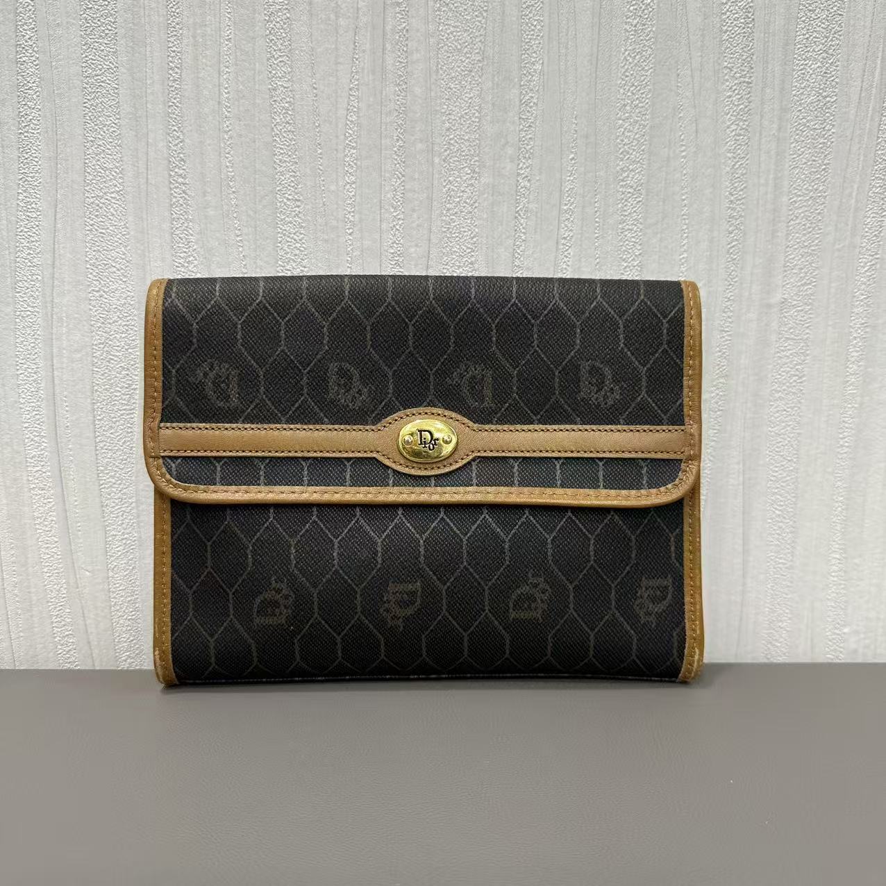 DIOR ビーハイブ モノグラム サドルバッグ【中古】