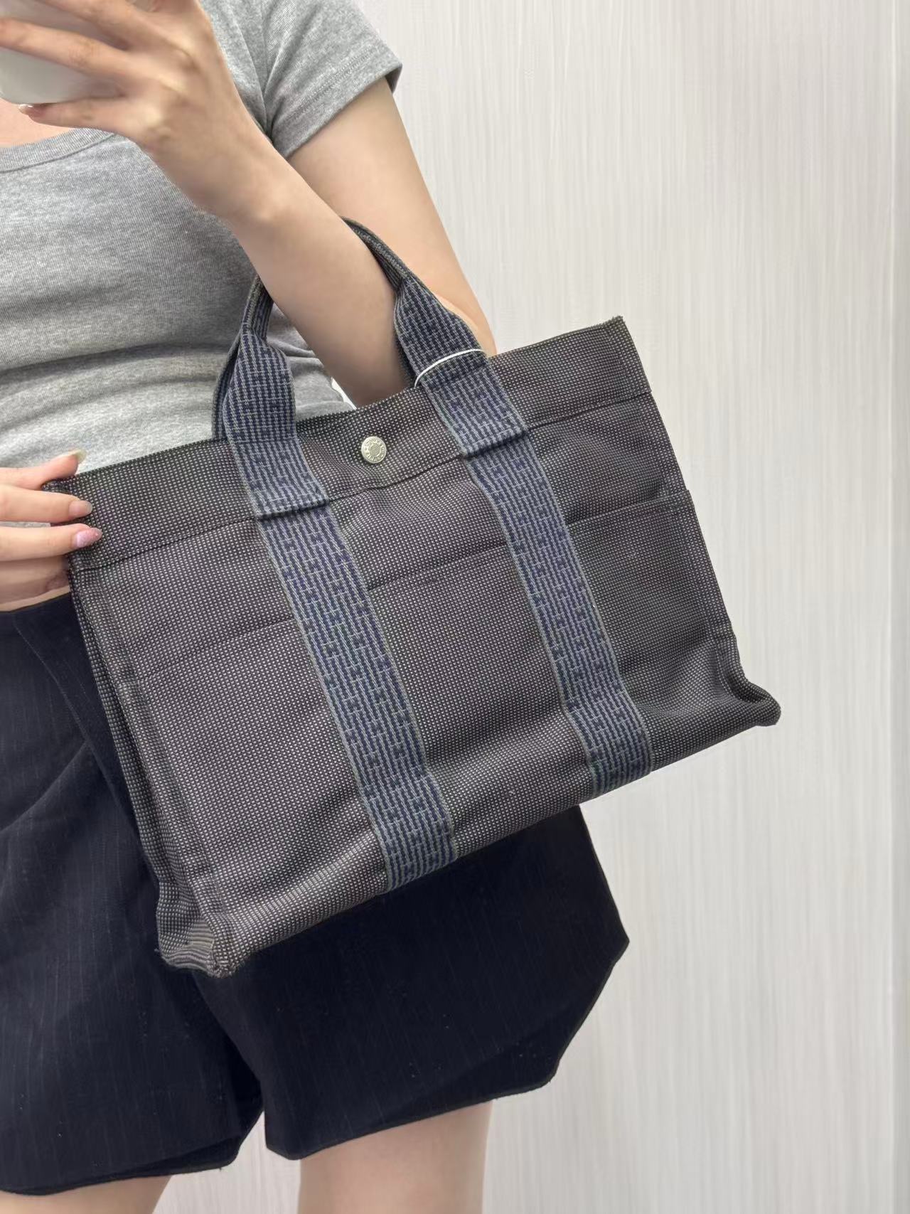 Hermès Canvas Tote Bag [Pre-Owned]