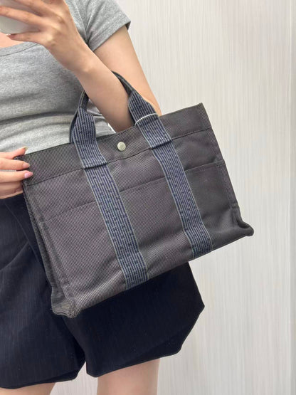 Hermès Canvas Tote Bag [Pre-Owned]