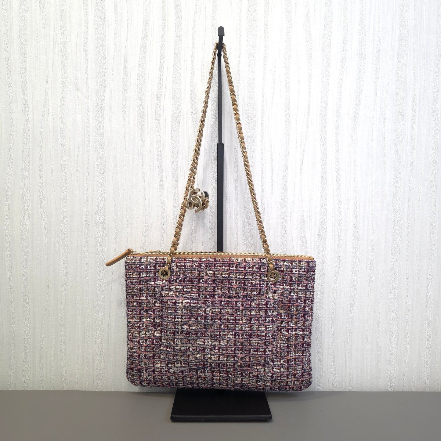 Chanel Beige Woven Tote Bag with Gold Hardware [Pre-Owned]