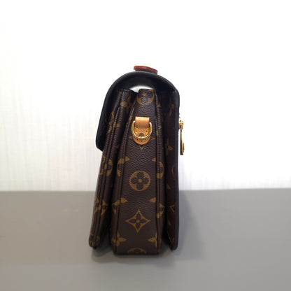 Louis Vuitton Monogram Messenger Bag [Pre-Owned]