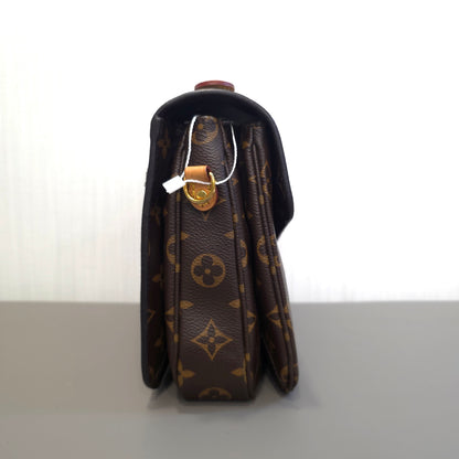 Louis Vuitton Monogram Messenger Bag [Pre-Owned]