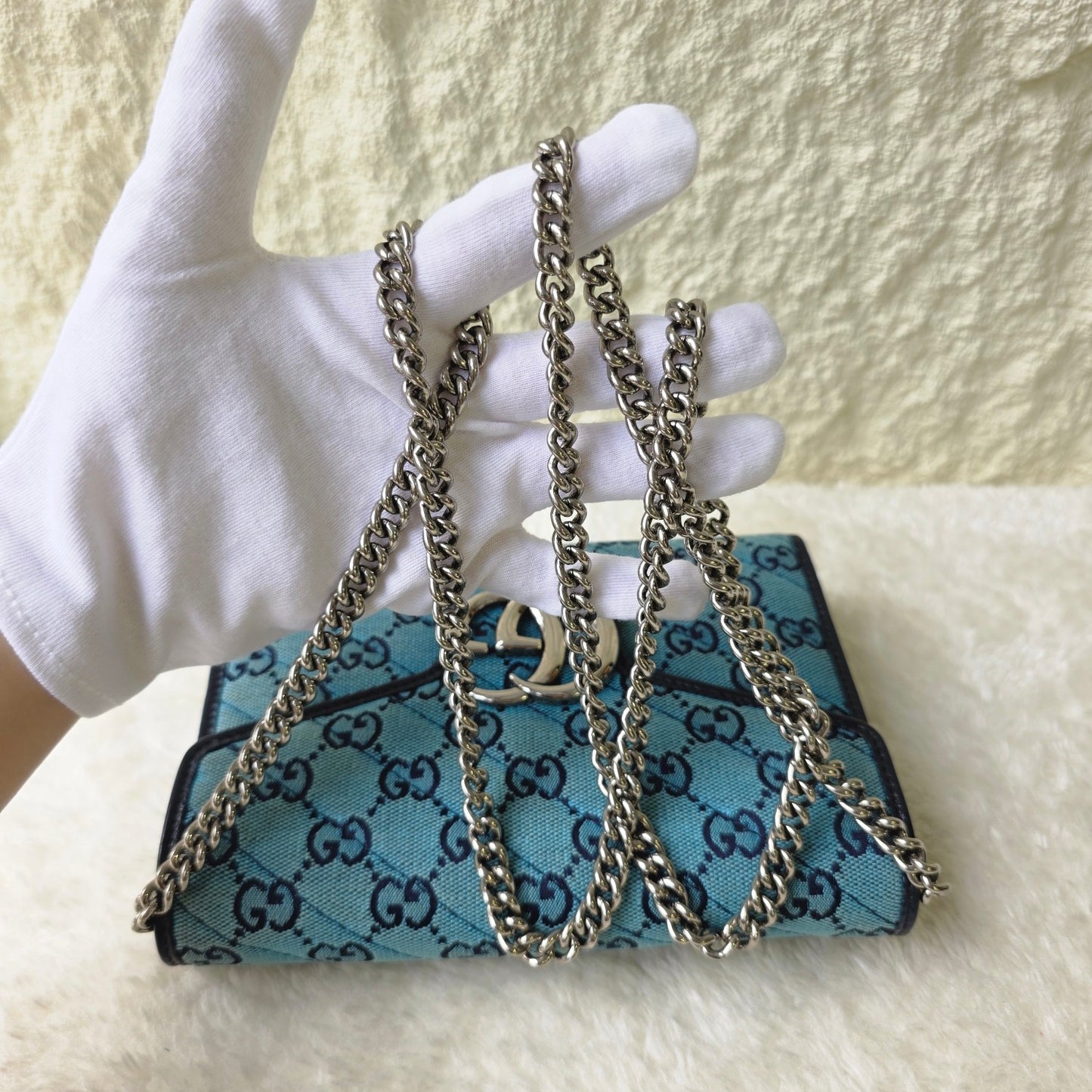 Gucci GG Supreme WOC 单肩包 [二手]